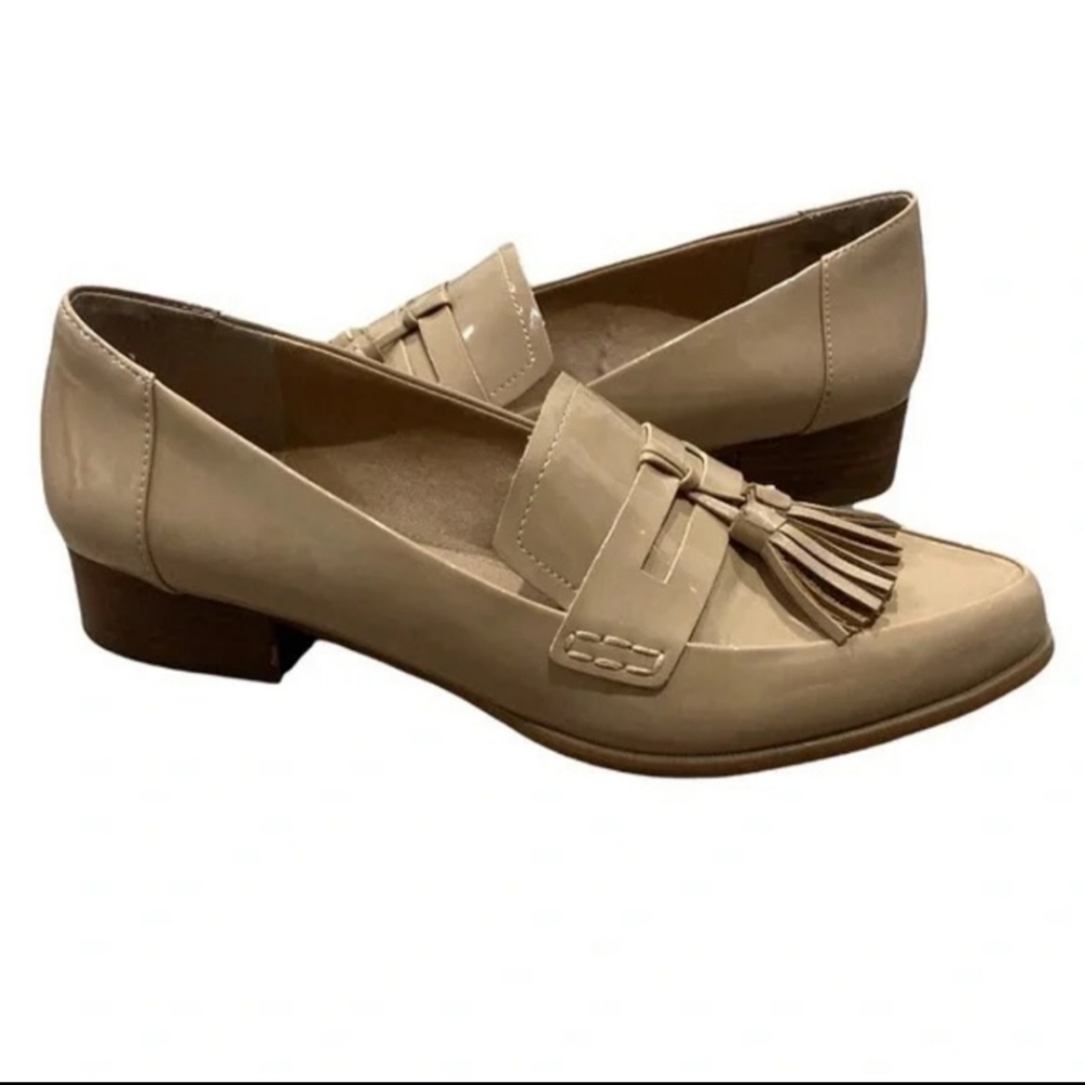 Tahari Lainey Tassel Leather Neutral Almond Toe Loafer